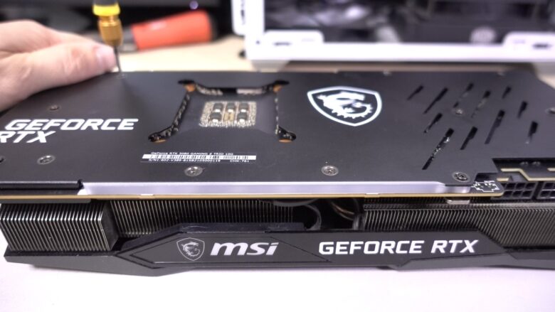 GeForce RTX3080のオイルブリートが発生したのでサーマルパッドを交換 